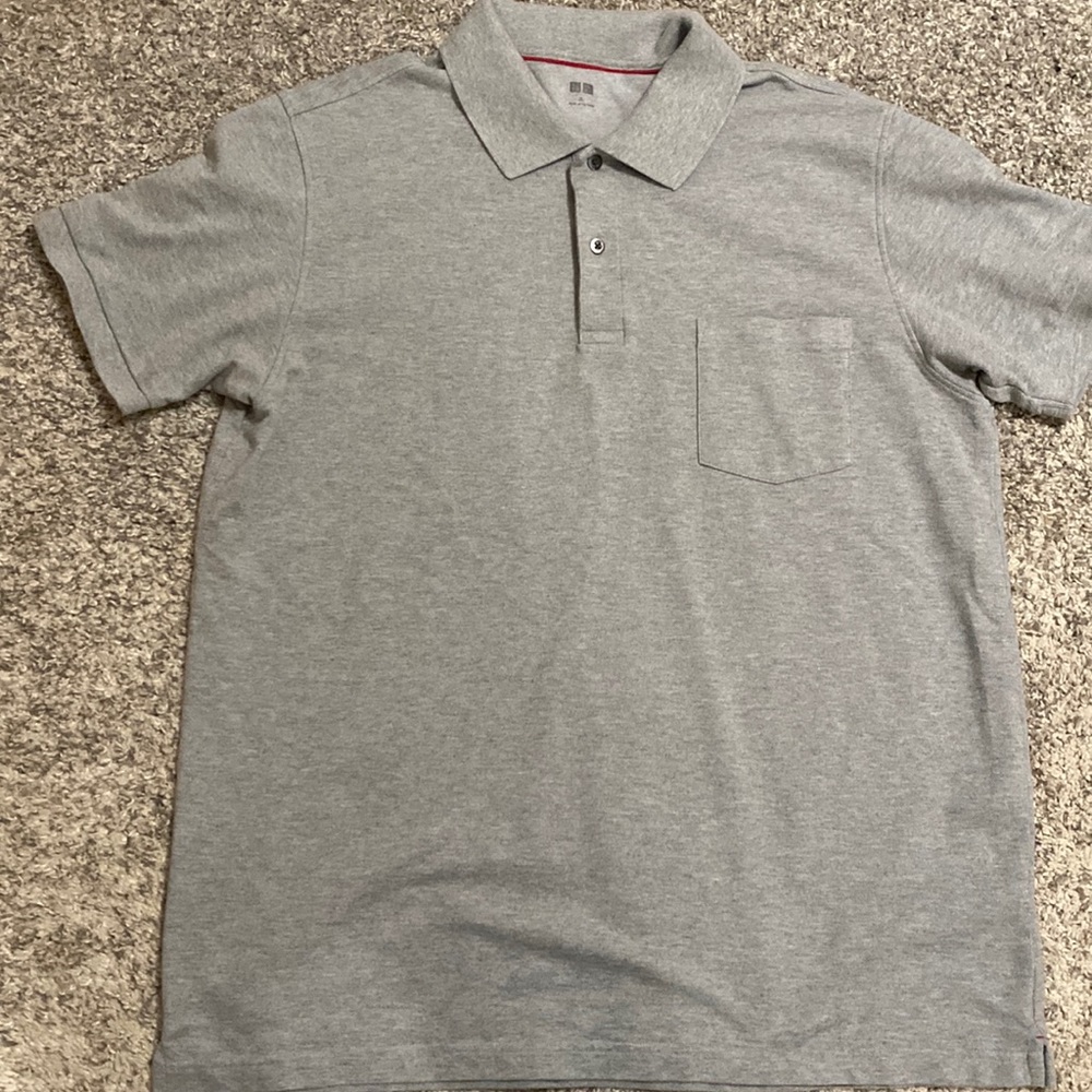 Uniqlo mens polo shirt